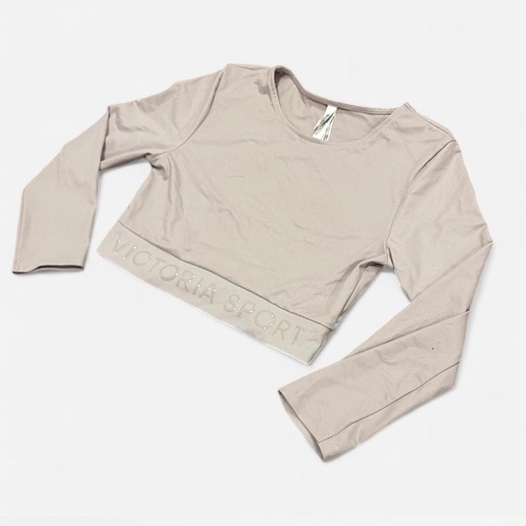 Victoria's Secret Tops - Victoria’s Secret Sport Long Sleeve Crop Top in Light Beige